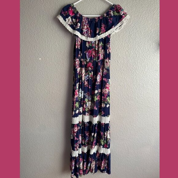 Magic Boho Chic Floral Dress - Size L - Flowy & Stylish - Picture 1 of 12